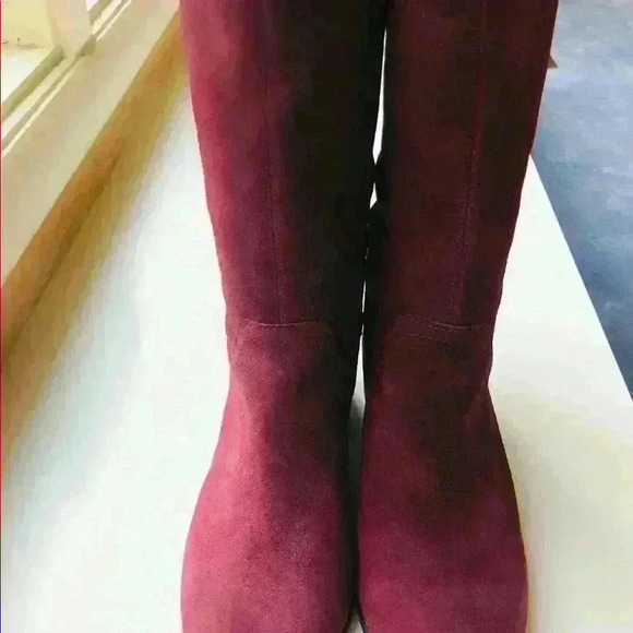 NEW! Lucky Brand Lefara Sugar Red Suede Boots. - Picture 4 of 10